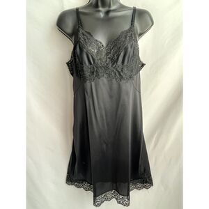 Vintage Vassarette Black Nylon Nightgown Slip Lace Trim Sze S/6 Sexy Witchy Goth